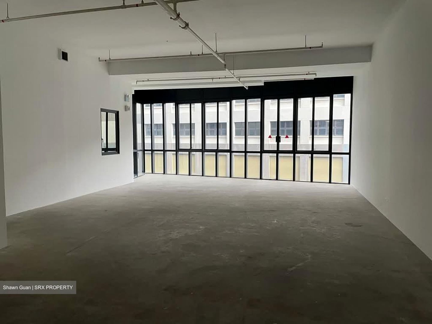 Harper Kitchen (D13), Office #570917871